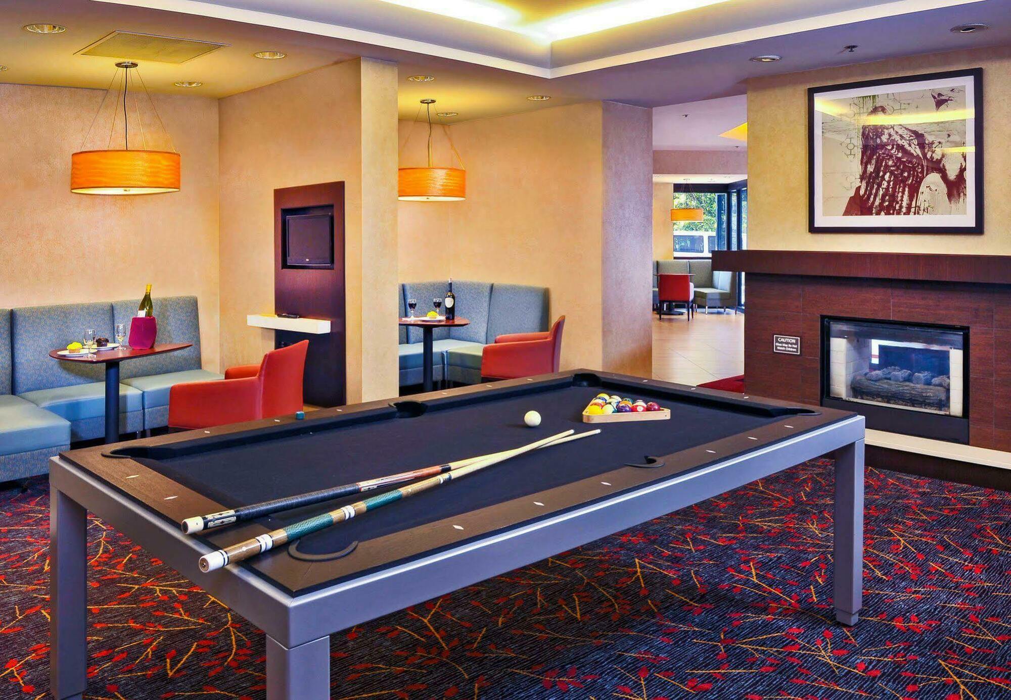 Residence Inn Arlington Pentagon City Exterior foto